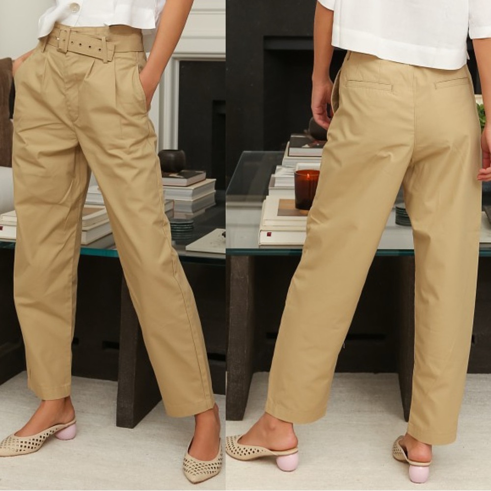 Levi’s Premium Tan High Loose Taper Pants